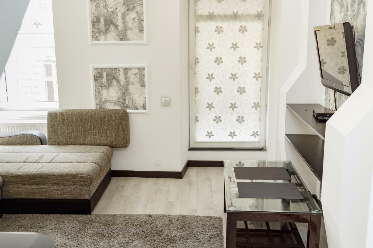 Transitional Havryky Apartment Lviv Luaran gambar